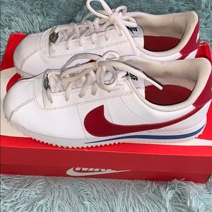 Nike Cortez
